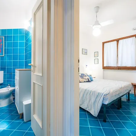 Casa Maria Vacanze Sardegna * Santa Margherita di Pula